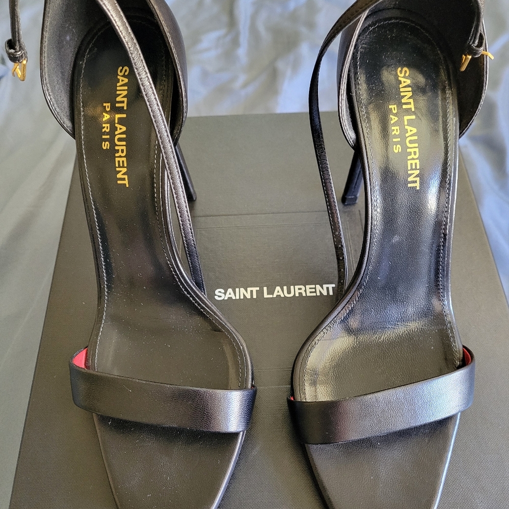Authentic Saint Laurent black  leather Amber sandals 38.5